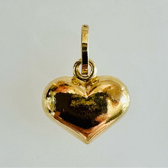 Heart Pendant. 💛 Real 18(18k) Karat Solid Gold Jewelry - Picture 5 of 11
